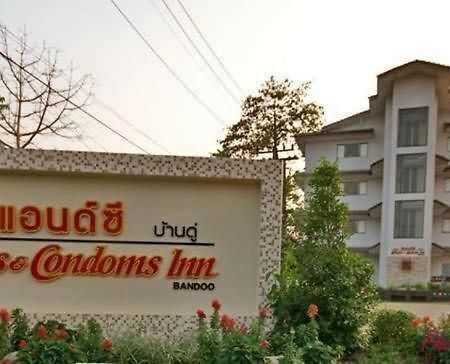 Cabbages & Condoms Inn Chiang Rai Dış mekan fotoğraf